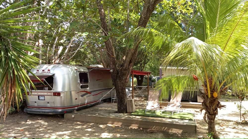 Airstream Paradise Bernard Eksteriør billede